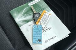 2022 Toyota Hilux SR