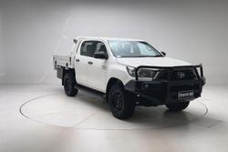 2022 Toyota Hilux SR