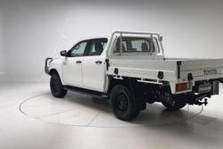 2022 Toyota Hilux SR