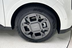 2025 Kia Carnival GT-Line HEV