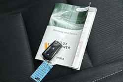 2022 Toyota Hilux SR