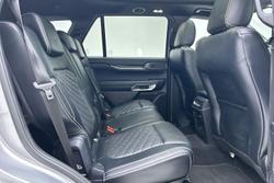 2024 Ford Everest Platinum