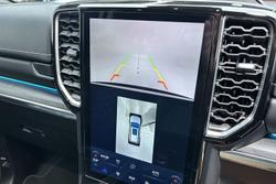 2024 Ford Everest Platinum