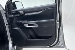 2024 Ford Everest Platinum