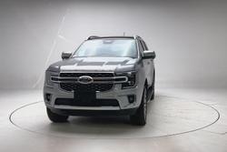 2024 Ford Everest Platinum