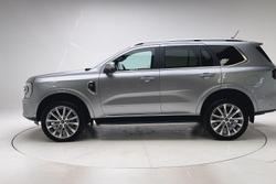 2024 Ford Everest Platinum