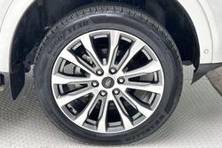 2024 Ford Everest Platinum