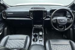 2024 Ford Everest Platinum