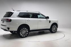 2024 Ford Everest Platinum