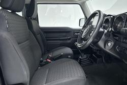 2022 Suzuki Jimny GLX