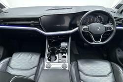 2021 Volkswagen Touareg 210TDI Elegance