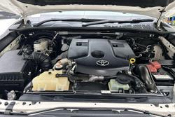 2022 Toyota Hilux SR