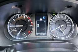 2022 Toyota Hilux SR