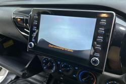 2022 Toyota Hilux SR