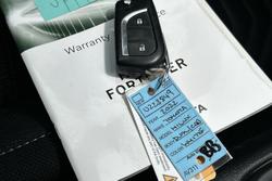 2022 Toyota Hilux SR