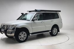 2018 Mitsubishi Pajero GLS