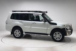 2018 Mitsubishi Pajero GLS