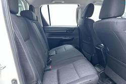 2022 Toyota Hilux SR