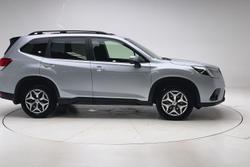 2024 Subaru Forester 2.5i
