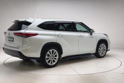 2022 Toyota Kluger Grande