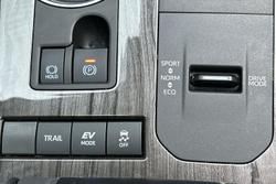 2022 Toyota Kluger Grande