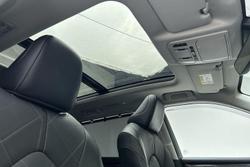 2022 Toyota Kluger Grande