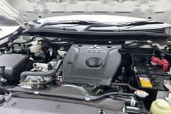 2023 Mitsubishi Triton GLX