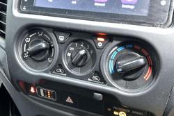 2023 Mitsubishi Triton GLX