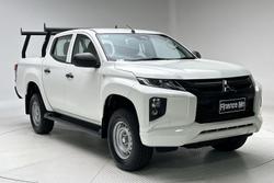 2023 Mitsubishi Triton GLX