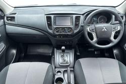 2023 Mitsubishi Triton GLX