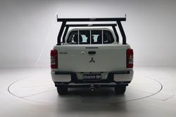 2023 Mitsubishi Triton GLX