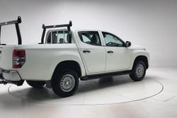 2023 Mitsubishi Triton GLX