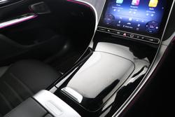 2025 Mercedes-Benz GLC-Class GLC300