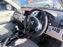 2013 Mitsubishi Triton GLX-R MN MY14 4X4 Dual Range White