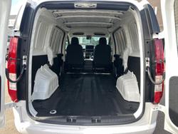 2026 Hyundai STARIA LOAD