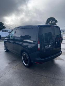 2022 Volkswagen Caddy TDI320 5 MY23 Deep Black