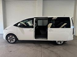 2022 Hyundai STARIA US4.V1 MY22 AWD Creamy White