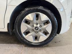 2022 Hyundai STARIA US4.V1 MY22 AWD Creamy White