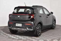 2025 Mahindra XUV3XO AX7L