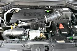 2025 Mahindra XUV3XO AX7L