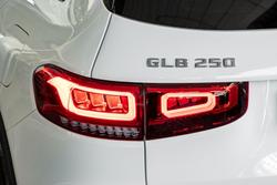 2021 Mercedes-Benz GLB-Class GLB250