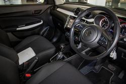 2021 Suzuki Swift GL Navigator