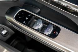 2025 Mercedes-Benz GLC-Class GLC300