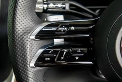 2024 Mercedes-Benz GLC-Class GLC300