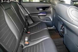 2025 Mercedes-Benz GLC-Class GLC300