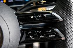 2025 Mercedes-Benz GLC-Class GLC300