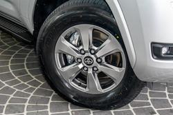 2024 Toyota Landcruiser VX