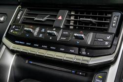 2024 Toyota Landcruiser VX