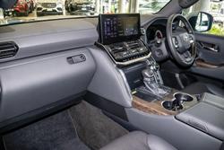 2024 Toyota Landcruiser VX