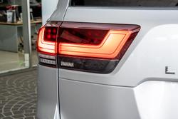 2024 Toyota Landcruiser VX